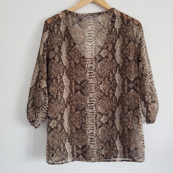 Izod chiffon snake print top - Picture 5 of 5